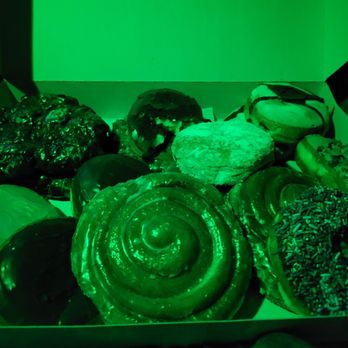 Heavenly Donuts - Heavenly 3am dozen 15 - Donuts Near Me - Longview, Washington