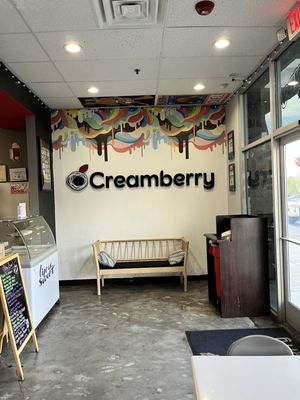 Creamberry by null