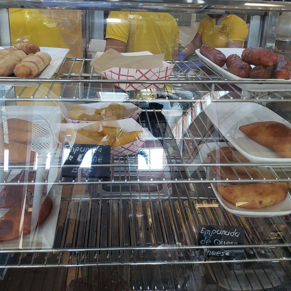 Arepasmanía - Venezuelan Near Me - Pembroke Pines, Florida