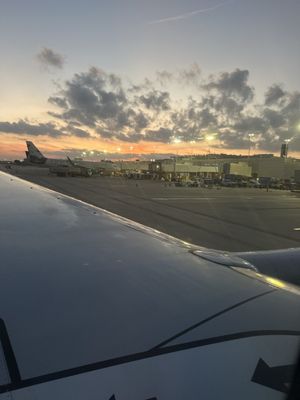 San Antonio International Airport by null