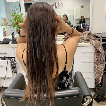 V Hair Styling & Nails - Before - my dead ends were getting to me - Hair Salons Near Me - Honolulu, Hawaii