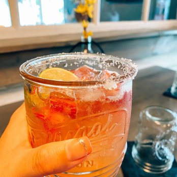 Tenth Hole Tavern - Strawberry margarita - New American Near Me - Glastonbury, Connecticut Tenth Hole Tavern - Strawberry margarita - New American Near Me - Glastonbury, Connecticut