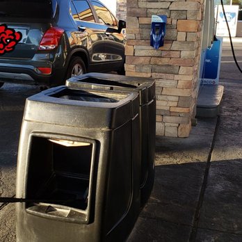 ampm - Complimentary items at gas pumps - Convenience Stores Near Me - Spring Valley, Nevada