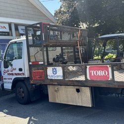 Toni's State Line Power Products - Offer pickup and delivery for some equipment including snow blowers