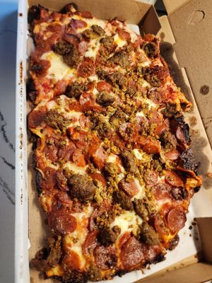Bocce Club Pizza by null