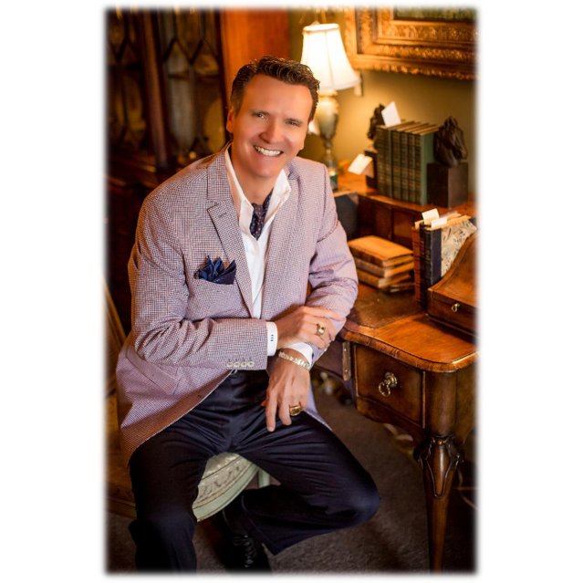 Rivenbark and Roper Antiques, Huntsville Roadtrippers