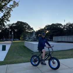 Pedego Electric Bikes Harrisburg - First Outing at the State Capitol in Harrisburg