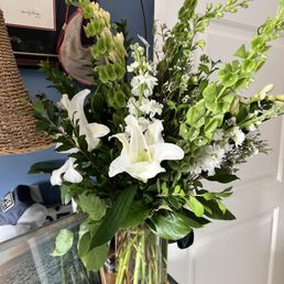 Daily Florist Arrangement