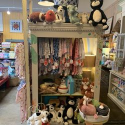 The Sample House & Candle Shop