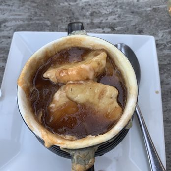 Hunter's Public House - French Onion soup - Pubs Near Me - Gloucester, Ontario Hunter's Public House - French Onion soup - Pubs Near Me - Gloucester, Ontario