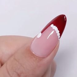 Nail Spa at Lincoln View - Inspo of the ring finger nail art