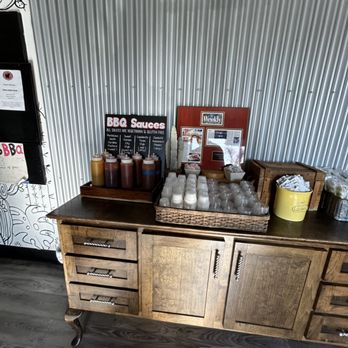 Capelo's Barbecue - Barbeque Near Me - Redwood City, California