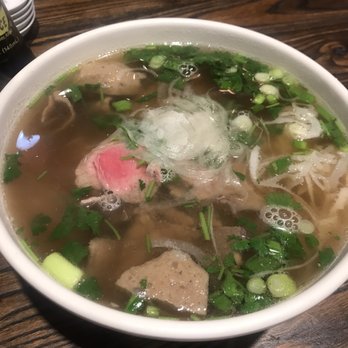 Viet Taste - Combo pho - Vietnamese Near Me - Norridge, Illinois Viet Taste - Combo pho - Vietnamese Near Me - Norridge, Illinois