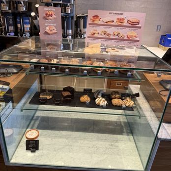 Peet's Coffee - Pastries and other food. - Coffee & Tea Near Me - Chantilly, Virginia Peet's Coffee - Pastries and other food. - Coffee & Tea Near Me - Chantilly, Virginia