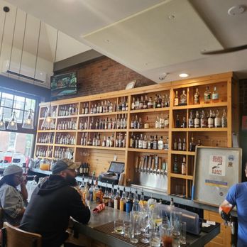 Salt + Smoke - The Bar - Barbeque Near Me - Saint Charles, Missouri