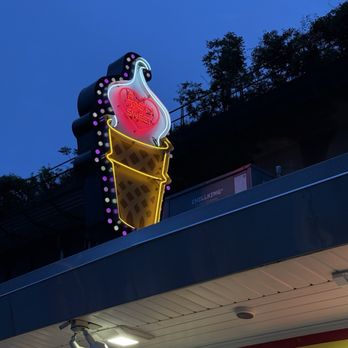 Page's - Ice Cream & Frozen Yogurt Near Me - Pittsburgh, Pennsylvania