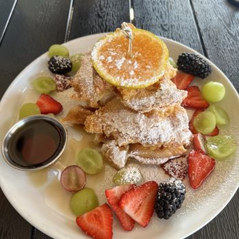 Corner Table - CHICKEN CROFFLE - Breakfast & Brunch Near Me - Redwood City, California