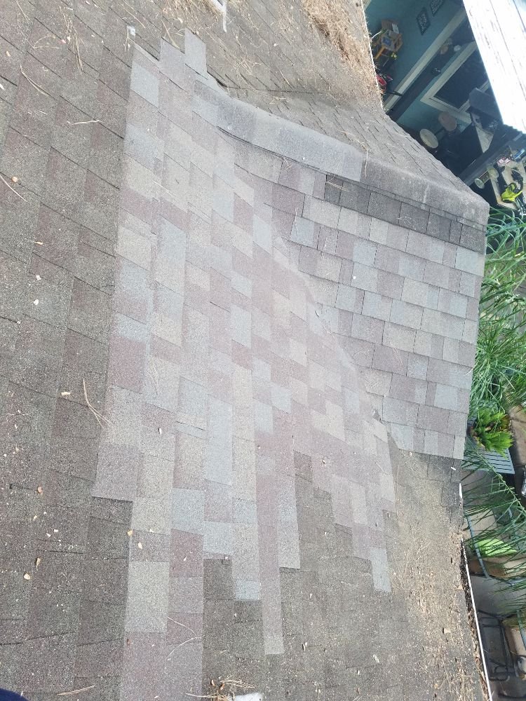 Slide of Eagle Eye Roofing & Contracting Services