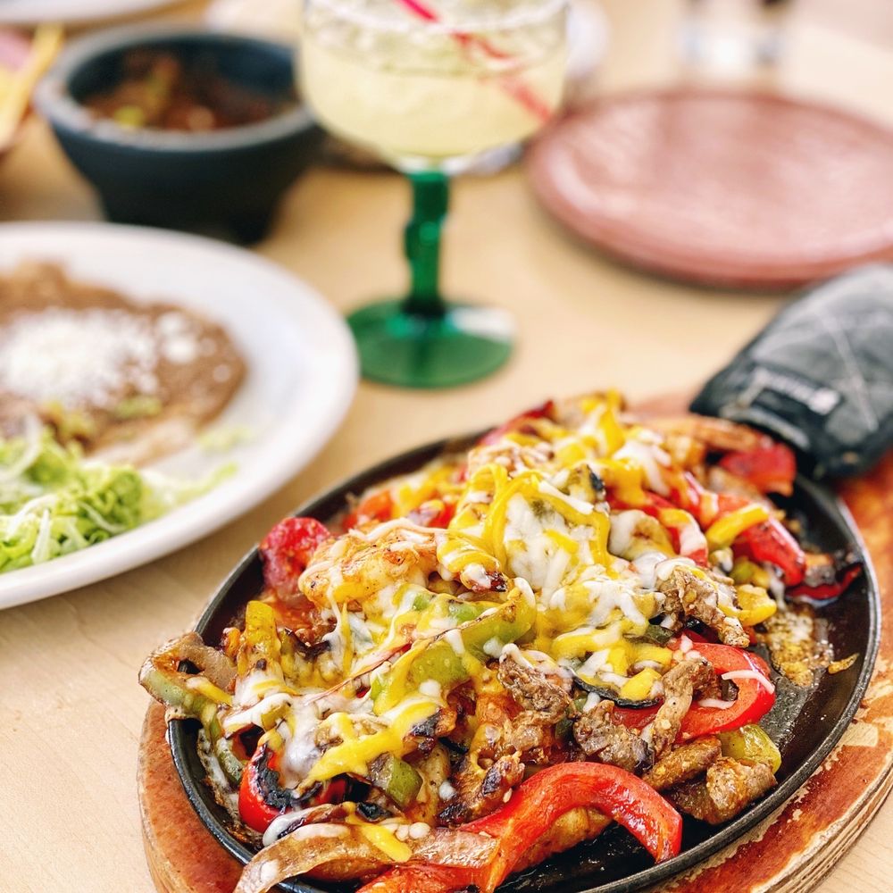 El Sinaloense - Fajita Sinaloense - Seafood Near Me - San Mateo, California