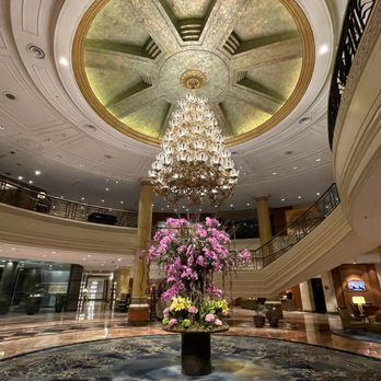 Makati Shangri-La - Hotels Near Me - Makati, NCR