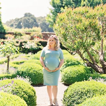Emma Wyatt Photography - Session Photography Near Me