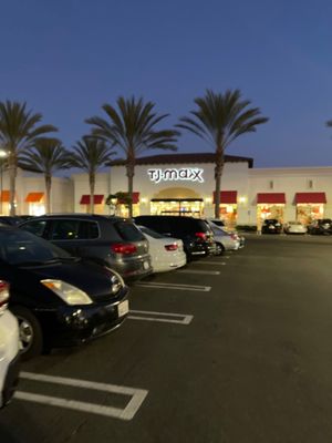 TJ MAXX - Updated January 2025 - 27 Photos & 43 Reviews - 500 Camino De