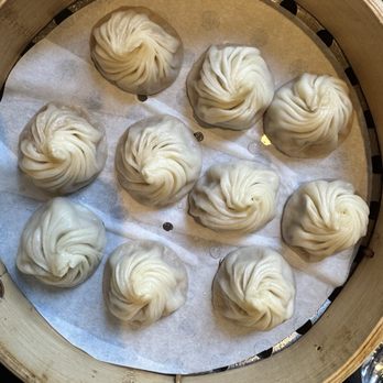 Din Tai Fung - Xiao long bao - Taiwanese Near Me - Seattle, Washington