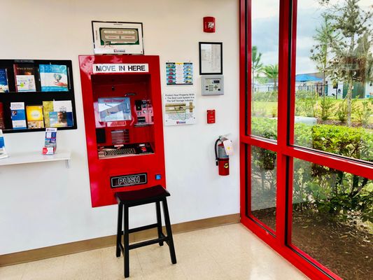 ISTORAGE - Updated February 2026 - 38 Photos - 10415 Portal Crossing ...