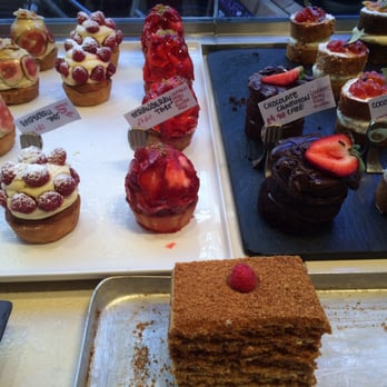 L'Eto Caffe - Cafes Near Me - London, XGL