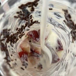 Paleteria La Azteca - fresas con crema