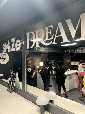 SMiZE and DREAM Flavor Studio by null