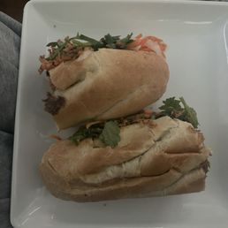 Red Curry Beef Banh Mi