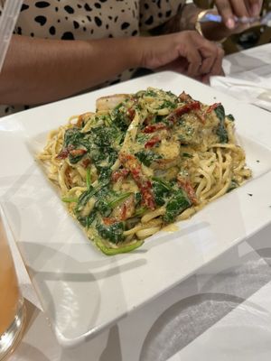 Cultivate Food Coffee & Cocktails at The Battery by null