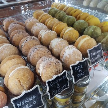 Bar à Beurre - Patisserie/Cake Shop Near Me - Montreal, Quebec Bar à Beurre - Patisserie/Cake Shop Near Me - Montreal, Quebec