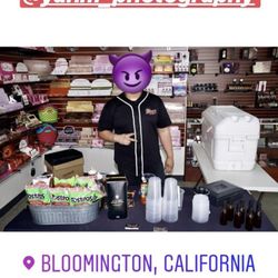 Mia’s Cosmetics - Grand opening!!