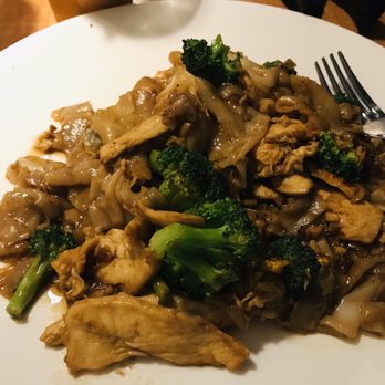 Appethaizing - Pad See Ew - Thai Near Me - Puyallaup, Washington