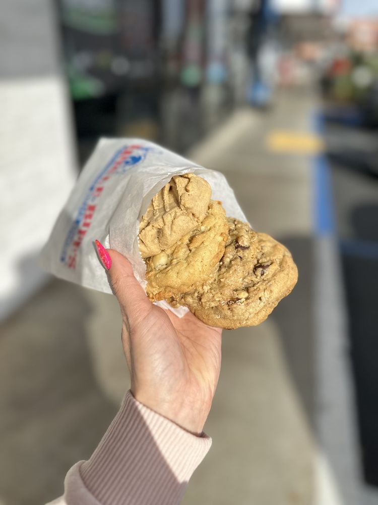 Uncle Biff's California Killer Cookies