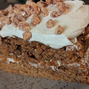 Black Radish - Carrot Cake - Bars Near Me - Tallahassee, Florida