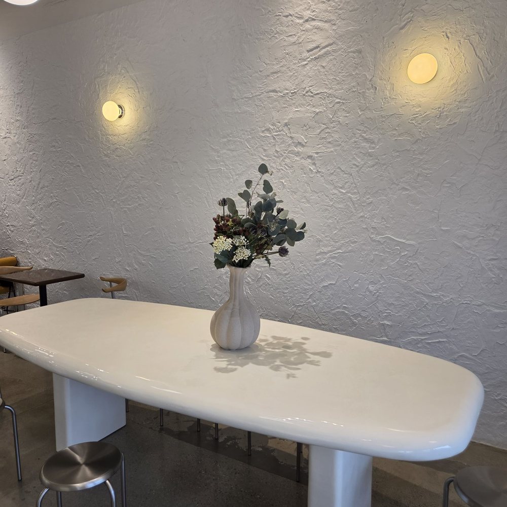 Rien Coffee - Inside - Coffee & Tea Near Me - Orange, California