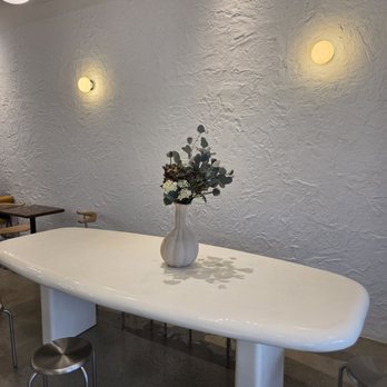 Rien Coffee - Inside - Coffee & Tea Near Me - Orange, California Rien Coffee - Inside - Coffee & Tea Near Me - Orange, California