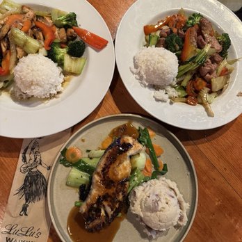 Lulu's Waikiki - Chicken Stir Fry, Steak Stir Fry, & Fisherman's Special - Burgers Near Me - Honolulu, Hawaii