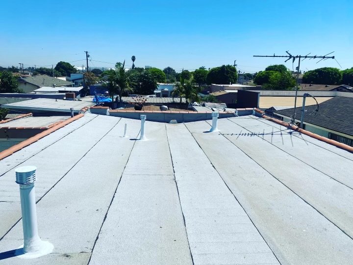 Slide of Ardon Roofing