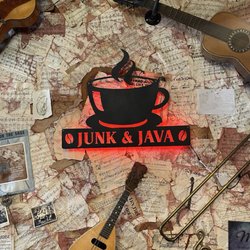 Junk & Java - This place is so cute.