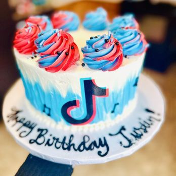 Popovers - TikTok Birthday Cake! - Bakeries Near Me - Epping, New Hampshire Popovers - TikTok Birthday Cake! - Bakeries Near Me - Epping, New Hampshire