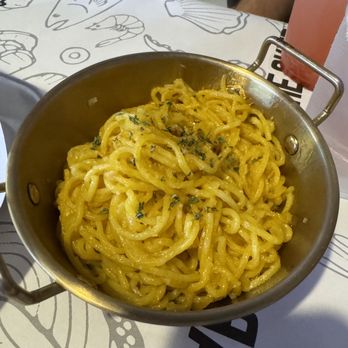 Wow the crab - Garlic noodles - Cajun/Creole Near Me - Portland, Oregon