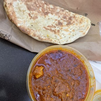 Naan N Curry - Chicken Vindaloo and Plain Naan - Indian Near Me - Hayward, California