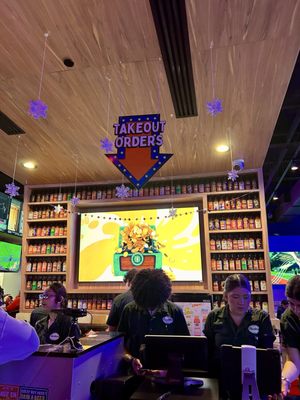 Pluckers Wing Bar by null
