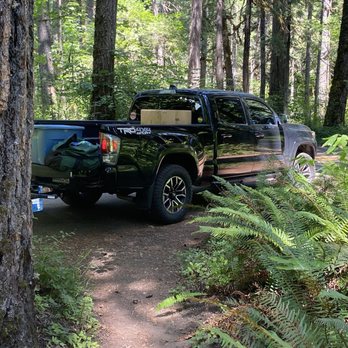 Paradise Campground - Hiking Near Me - Blue River, Oregon Paradise Campground - Hiking Near Me - Blue River, Oregon