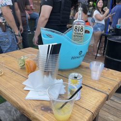 Bar 5306