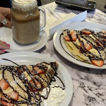 Le Sultan Creperie - Cafes Near Me - Quebec City, Quebec Le Sultan Creperie - Cafes Near Me - Quebec City, Quebec